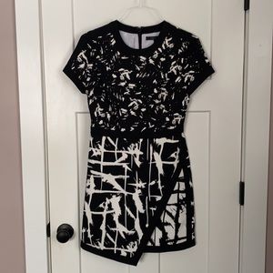 BCBG Maxazria Black & White Dress Size 6 Like new! (Fits like a 4)